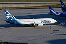 Boeing 737-890