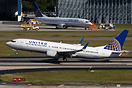 Boeing 737-824