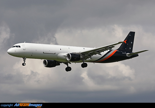Airbus A321-211(P2F)