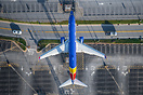 Boeing 737-8H4