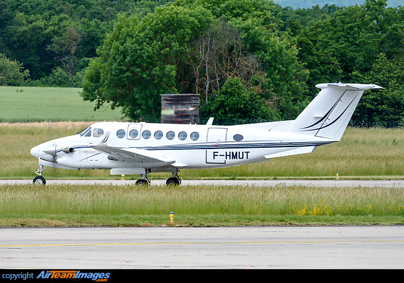 Beechcraft B300 King Air 350