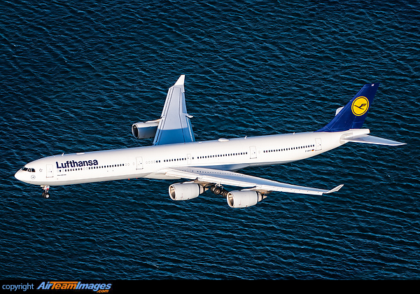 Airbus A340-642