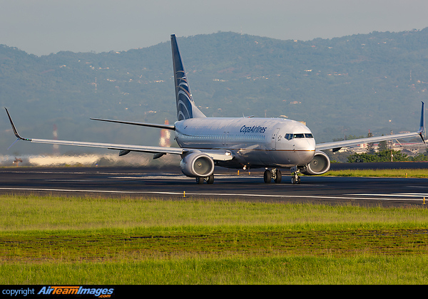 Boeing 737-8V3