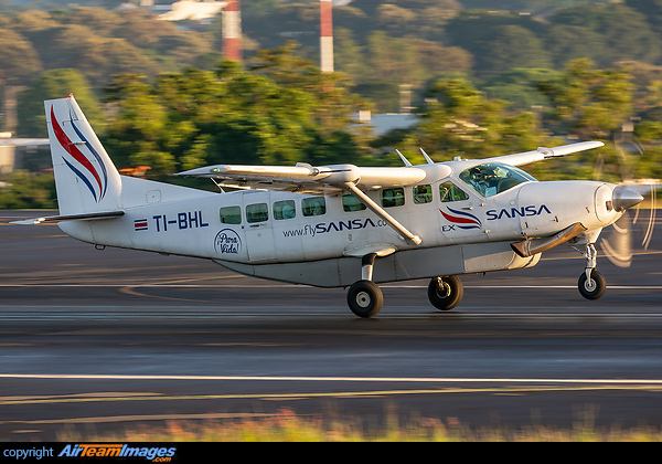 Cessna 208B Grand Caravan EX