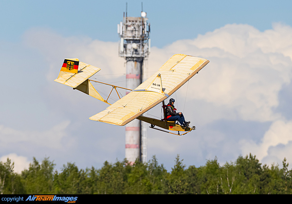 DFS SG 38 Schulgleiter
