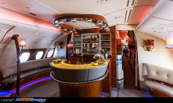 Airbus A380-861