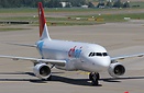 Airbus A320-214