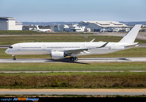 Airbus A350-941