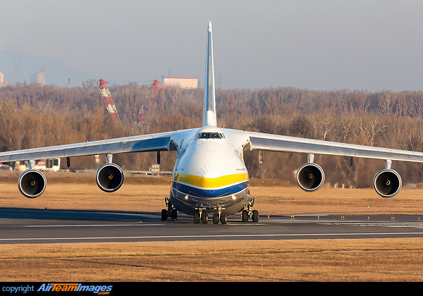 Antonov An-124-100-150 Ruslan