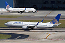 Boeing 737-824