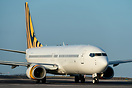 Boeing 737-8FE