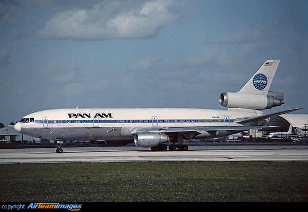McDonnell Douglas DC-10-30
