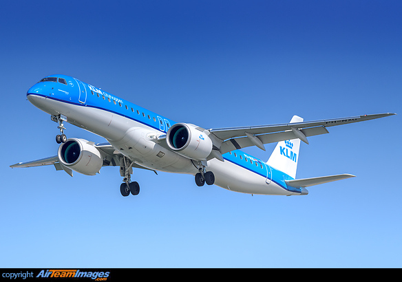 Embraer ERJ-195-E2