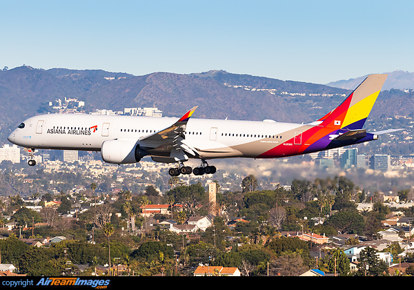 Airbus A350-941