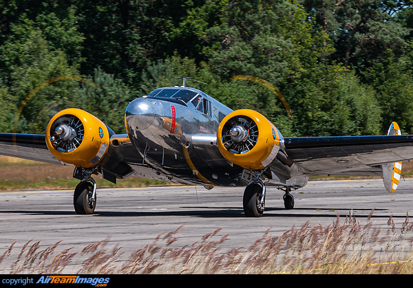 Beech CT-128 Expeditor Mk.3TM