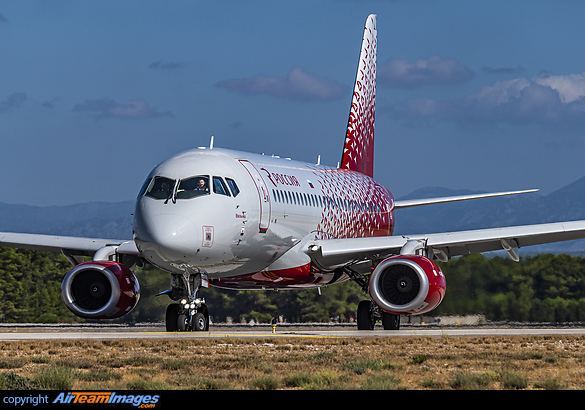 Sukhoi SuperJet 100-95B