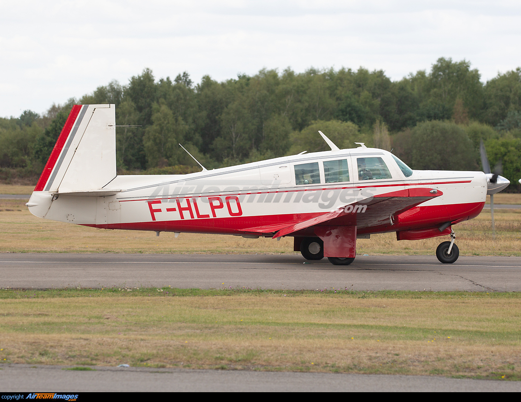 Mooney M20F Executive Large Preview