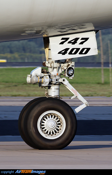 Boeing 747-4J6 (B-2472) Aircraft Pictures & Photos - AirTeamImages.com