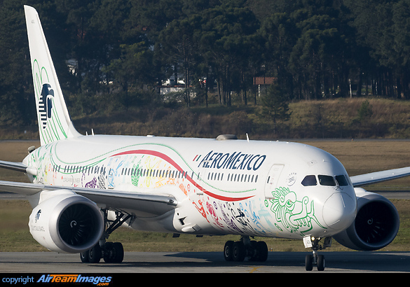 Boeing 787-9 Dreamliner