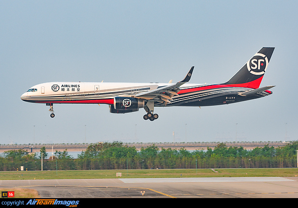 Boeing 757-223(PCF)