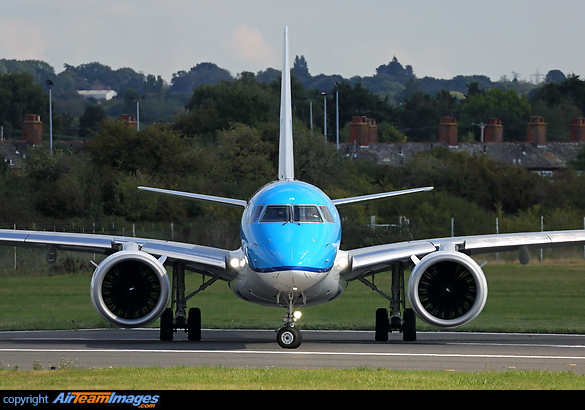 Embraer ERJ-190-E2