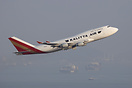 Boeing 747-4B5(BCF)