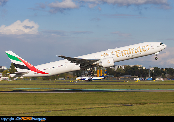 Boeing 777-31H/ER