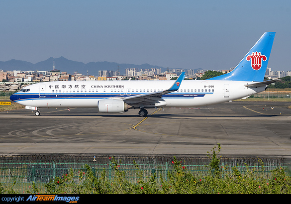 Boeing 737-81B