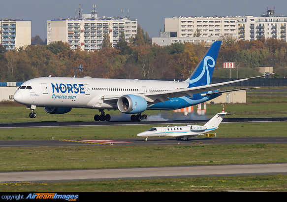 Boeing 787-9 Dreamliner