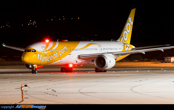 Boeing 787-9 Dreamliner