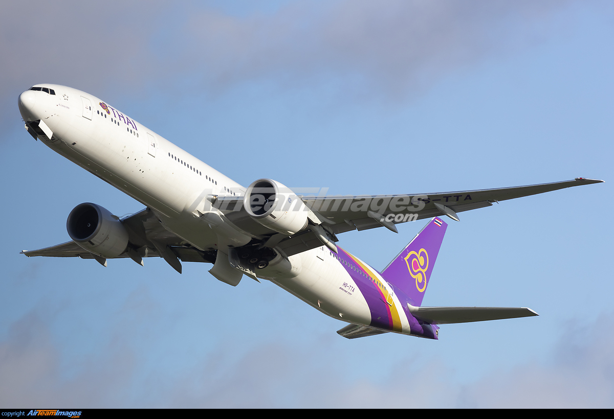 Boeing 777-3AL/ER - Large Preview - AirTeamImages.com