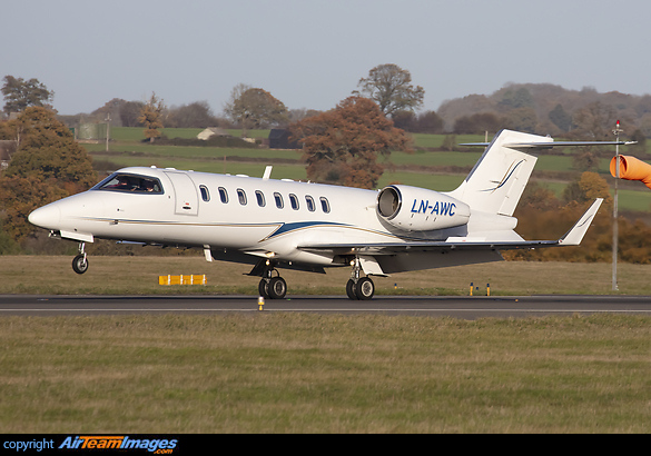 Bombardier Learjet 45