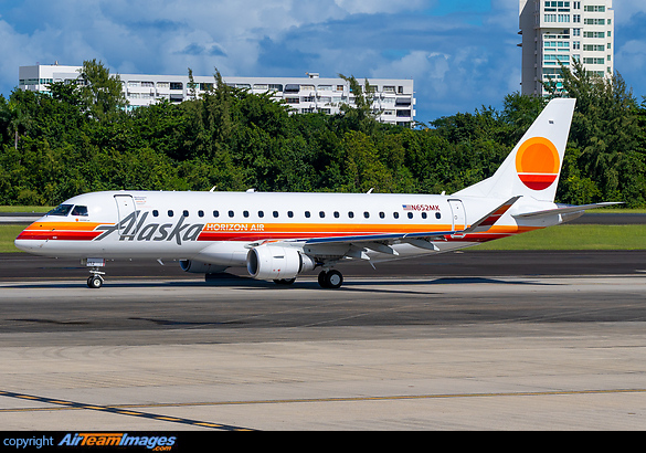 The latest in the delivery of Horizon Aircraft (Alaska) with retro colors. This is one of the 31 aircraft they ordered from Embraer. Embraer ERJ-175LR