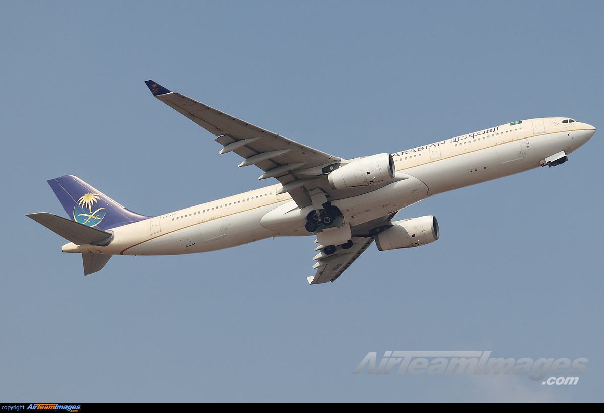 Airbus A330-343
