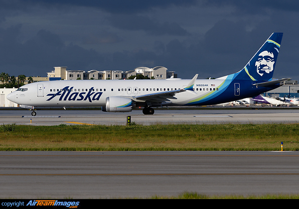 Boeing 737-9 MAX