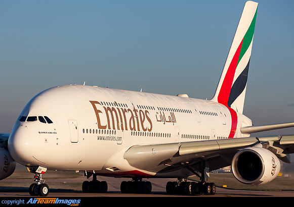 Airbus A380-842