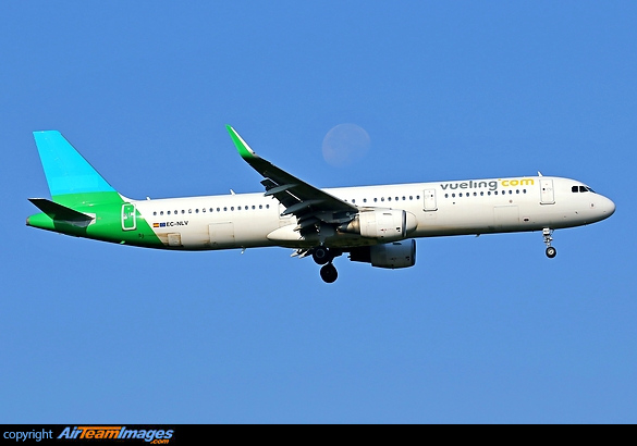 Airbus A321-211