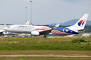 Boeing 737-8H6