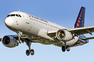 Airbus A320-214