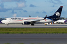 Boeing 737-852