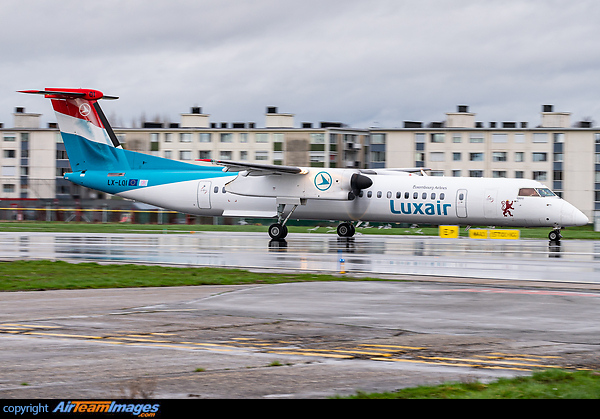 Bombardier Dash 8-402Q