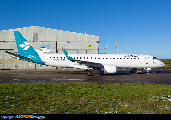 Embraer ERJ-190LR