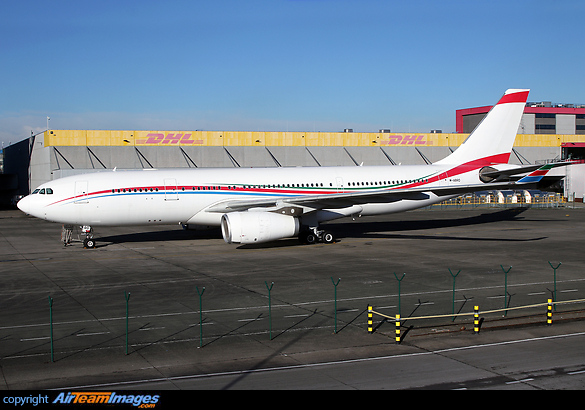 Airbus A330-243