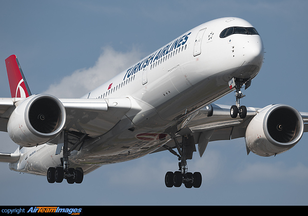 Airbus A350-941