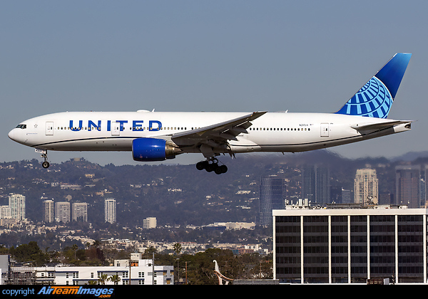Boeing 777-222