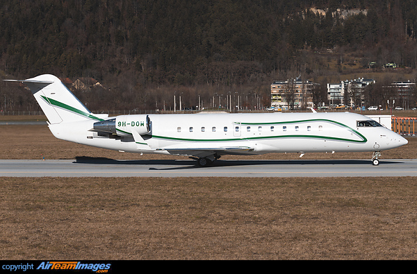 Bombardier Challenger 850