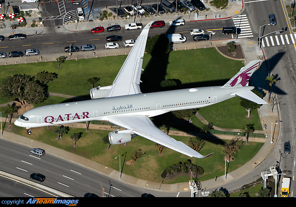 Airbus A350-1041