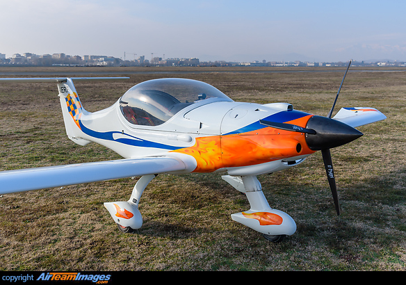 Dyn'Aro MCR-01 Club