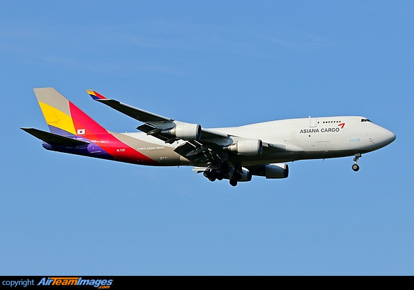 Boeing 747-48E(BDSF)