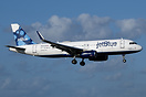 Airbus A320-214
